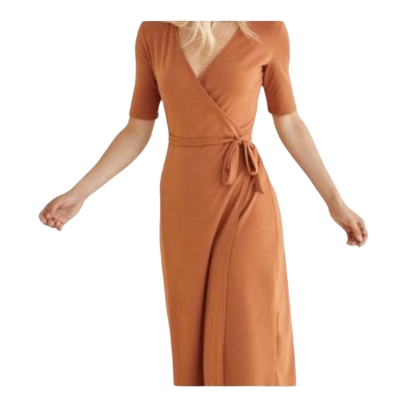 Amour Vert Dresses & Skirts - NWT Organic Cotton Amour Vert Terracotta Wrap Midi Dress